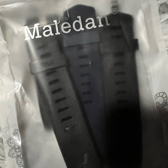 NWT • Maledan FitBit Charge 2 Wrist Band Replacement Straps (3 + 1.5 Packs) - Picture 9 of 12